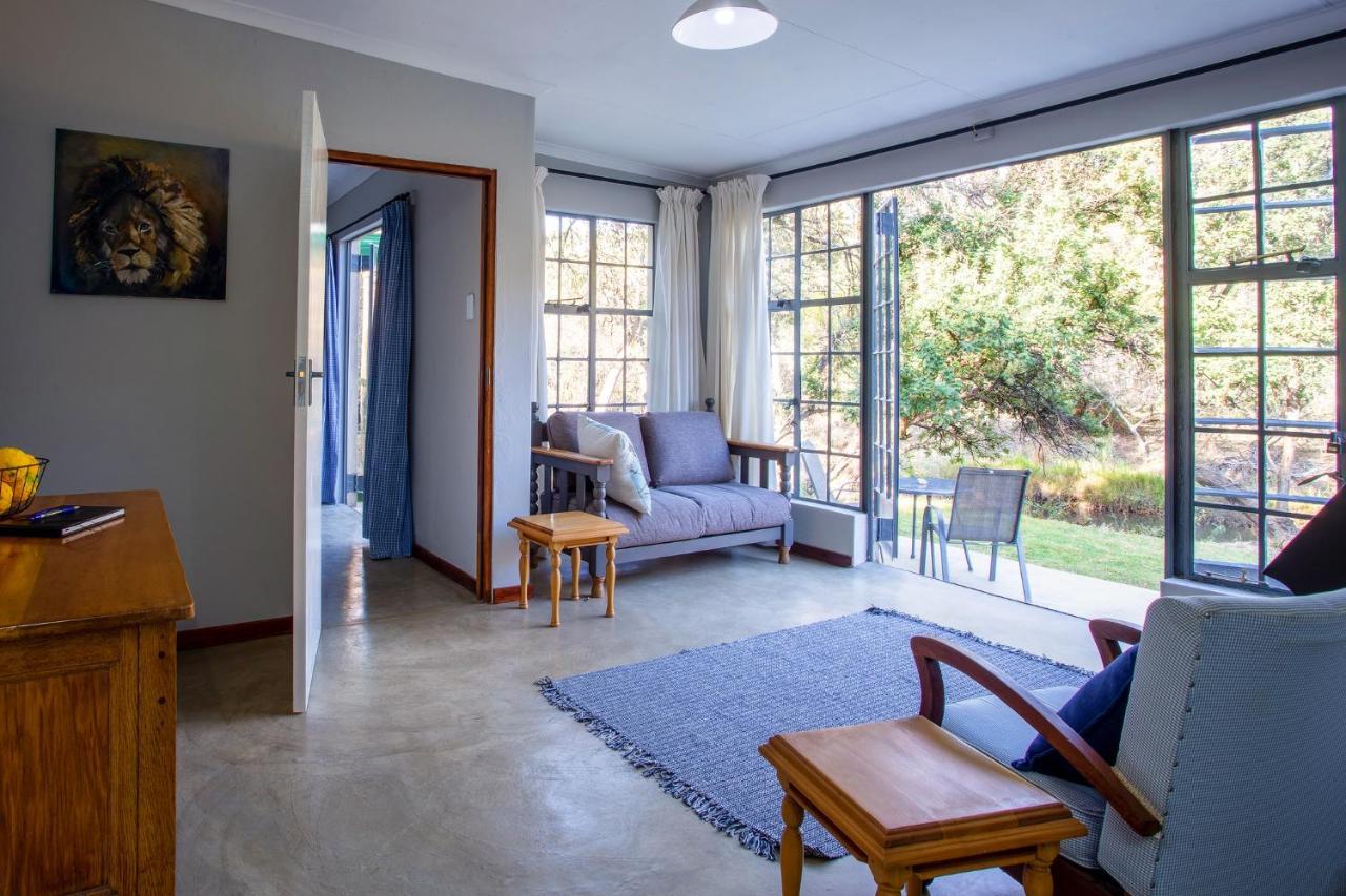 Villa Rivendell Trout Estate à Lydenburg Extérieur photo