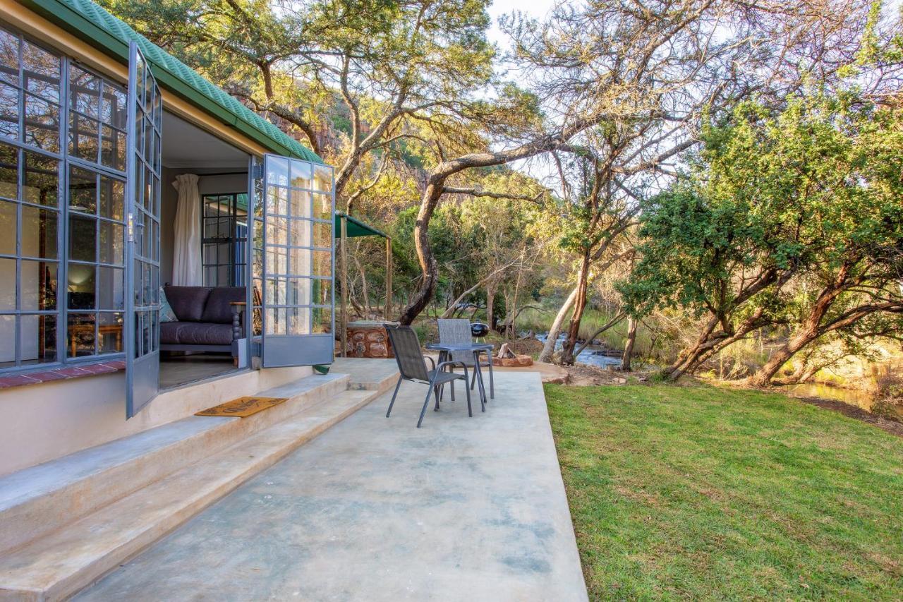 Villa Rivendell Trout Estate à Lydenburg Extérieur photo