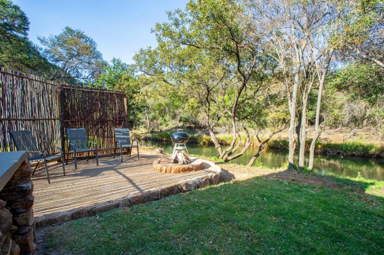 Villa Rivendell Trout Estate à Lydenburg Extérieur photo