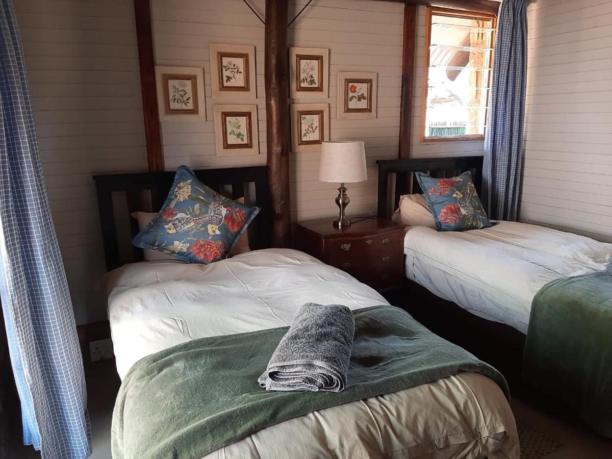 Villa Rivendell Trout Estate à Lydenburg Extérieur photo