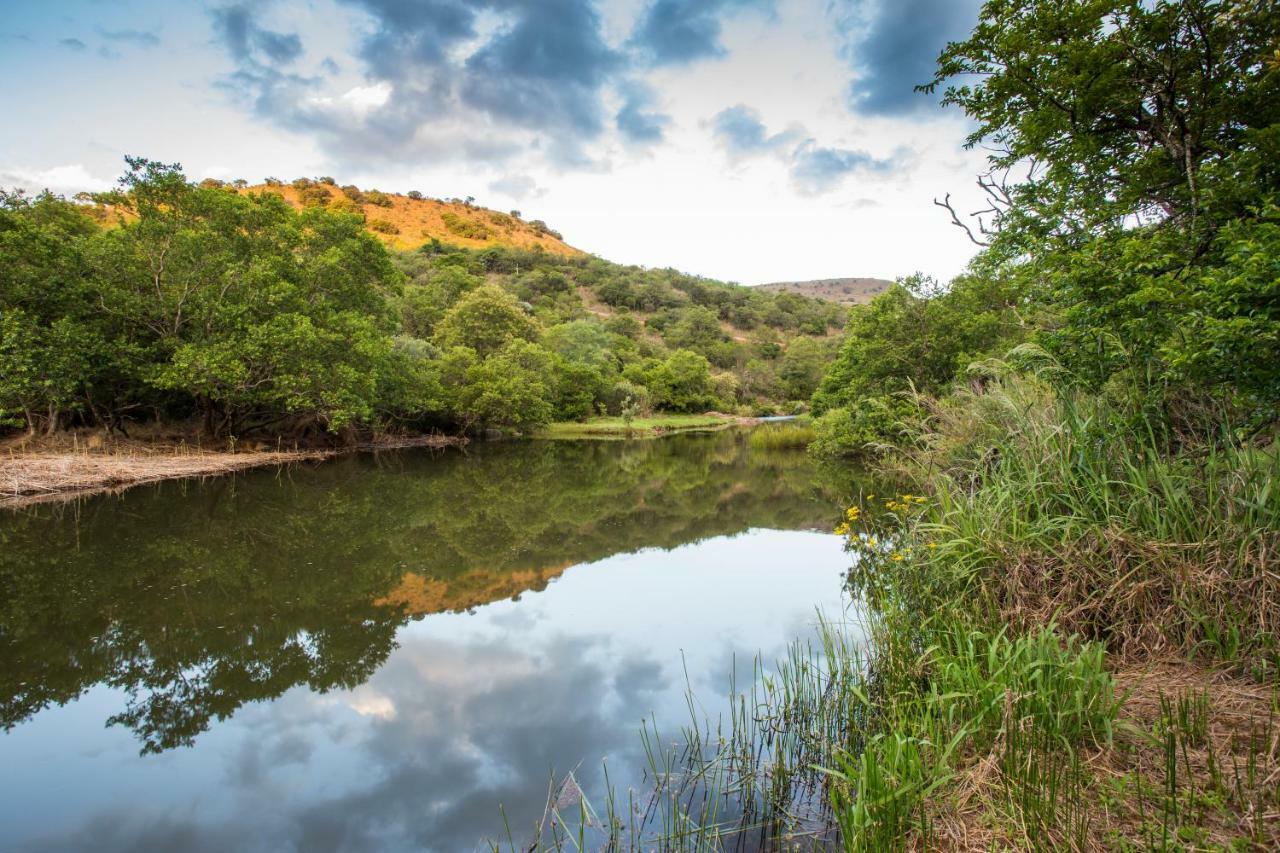 Villa Rivendell Trout Estate à Lydenburg Extérieur photo