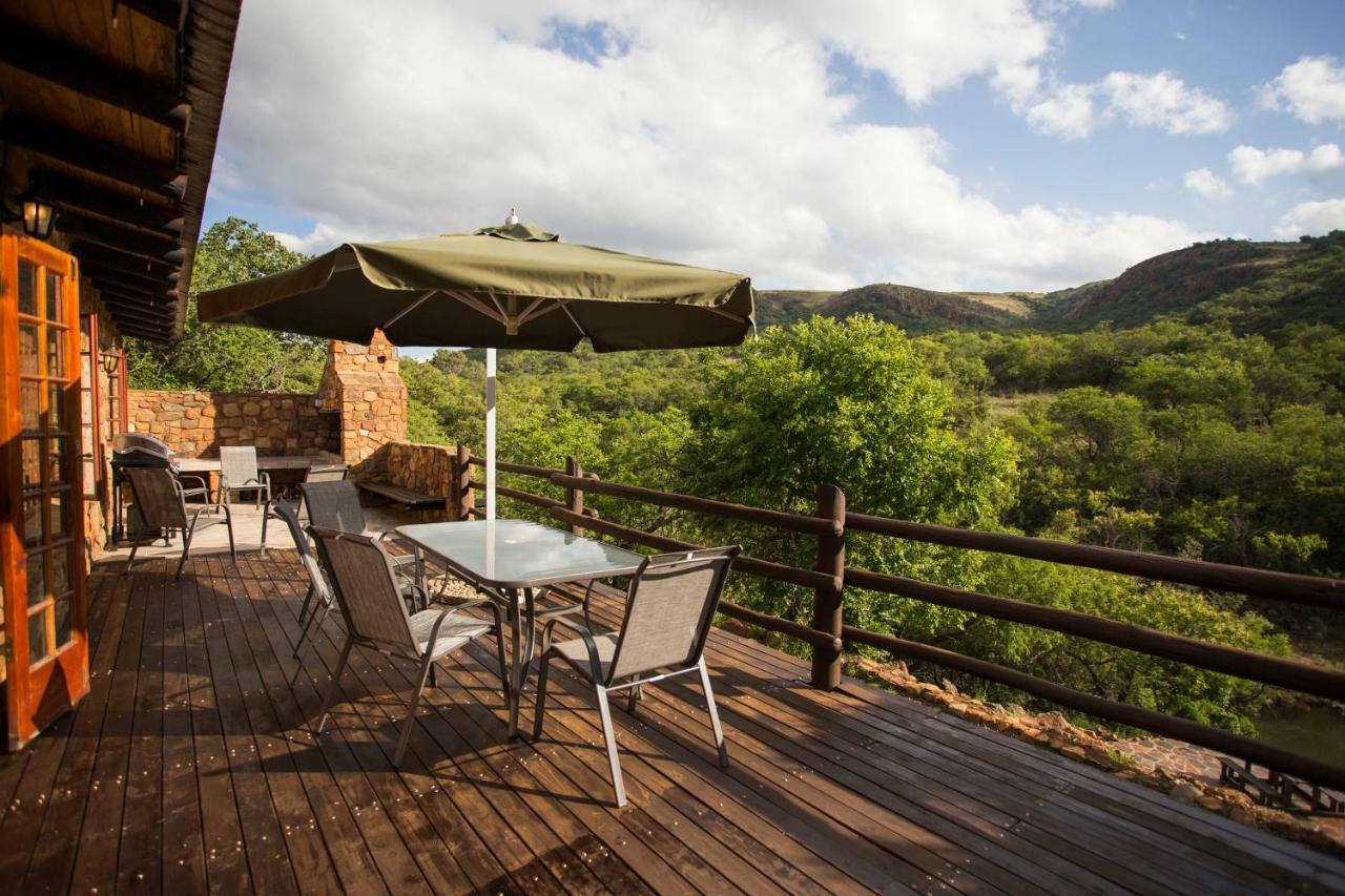 Villa Rivendell Trout Estate à Lydenburg Extérieur photo